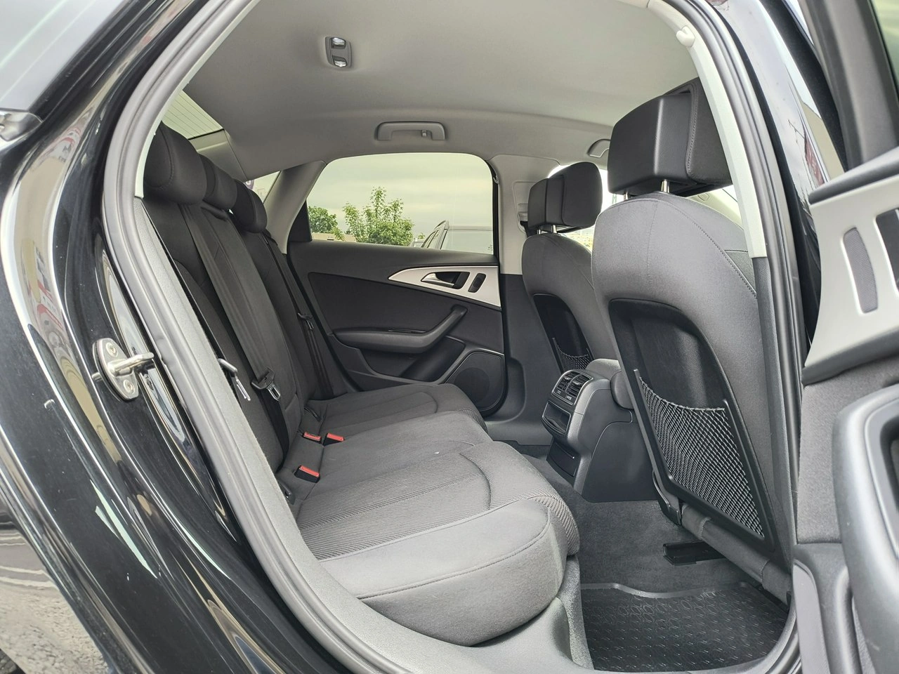Audi A6 - Zdjęcie 11