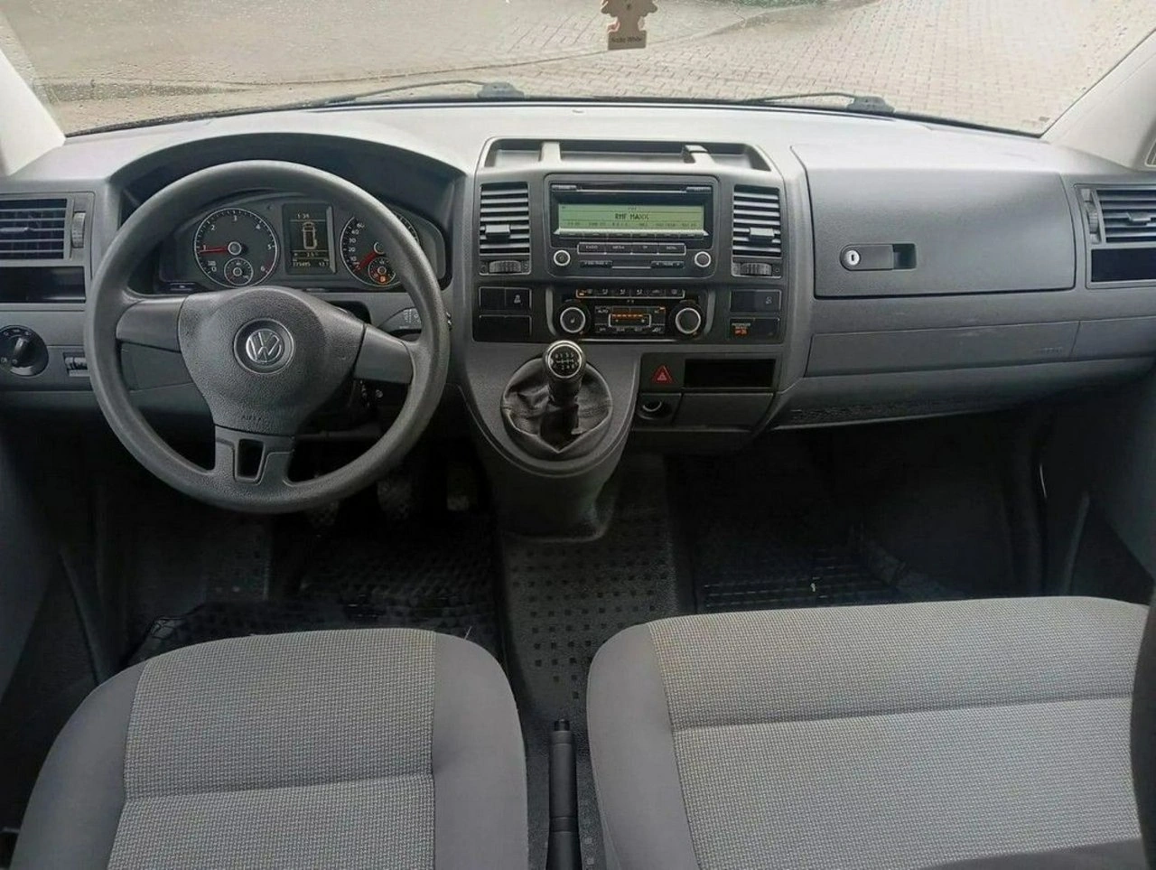 Volkswagen Caravelle - Zdjęcie 4