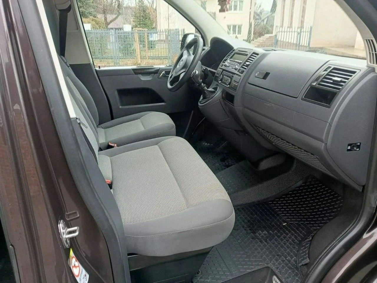 Volkswagen Caravelle - Zdjęcie 5
