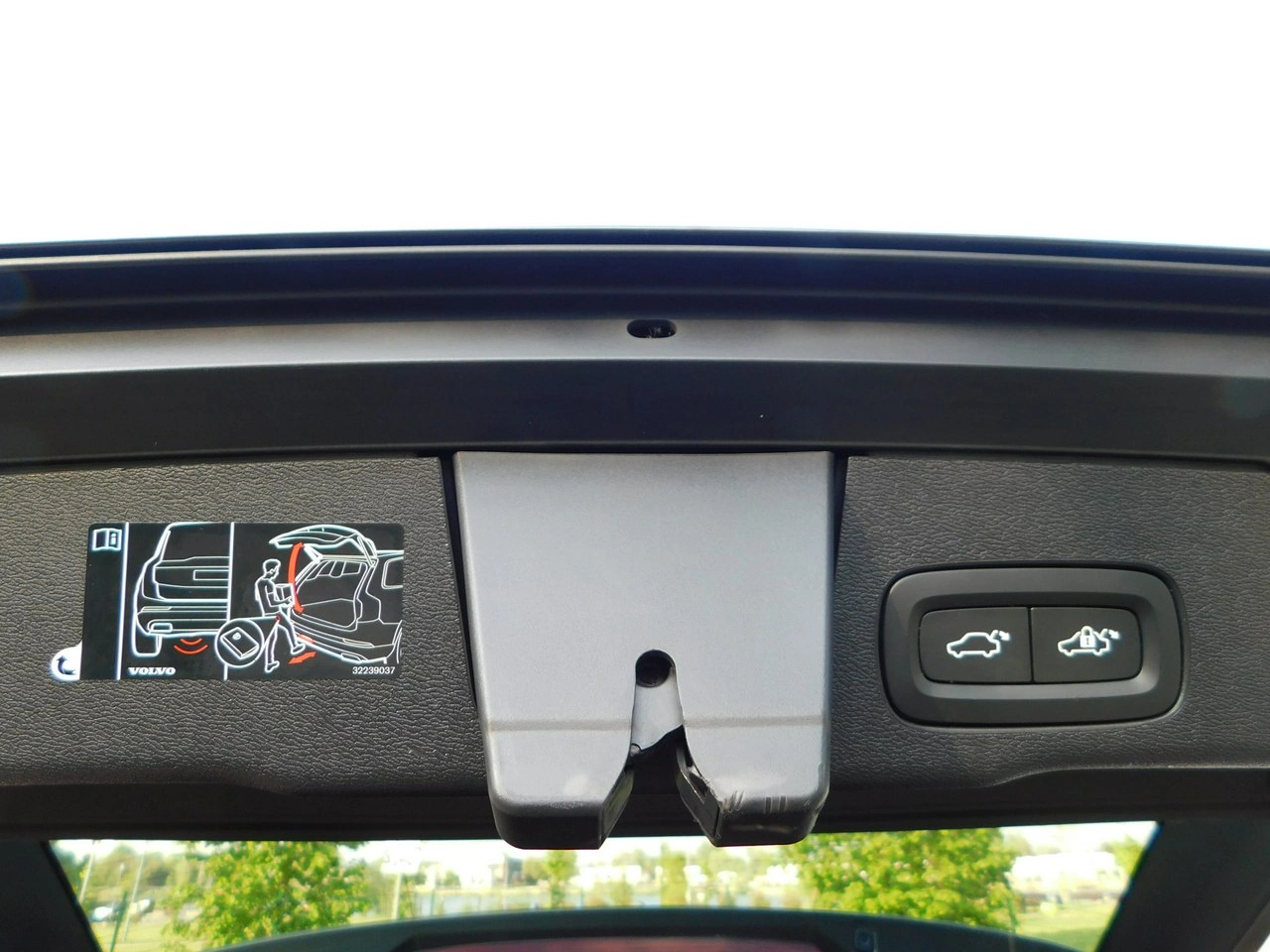 Volvo XC 60 - Zdjęcie 17