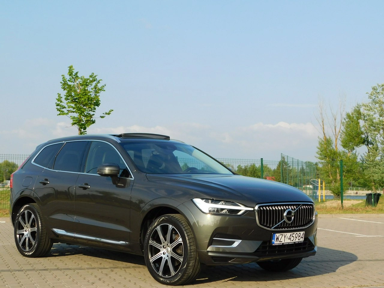 Volvo XC 60 - Zdjęcie 2