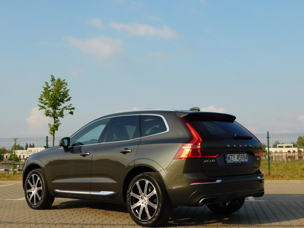 Volvo XC 60 - Zdjęcie 4
