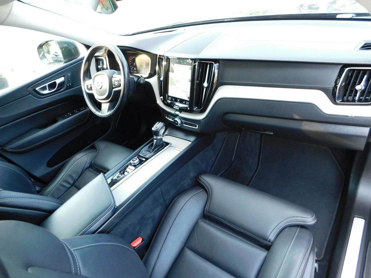 Volvo XC 60 - Zdjęcie 5