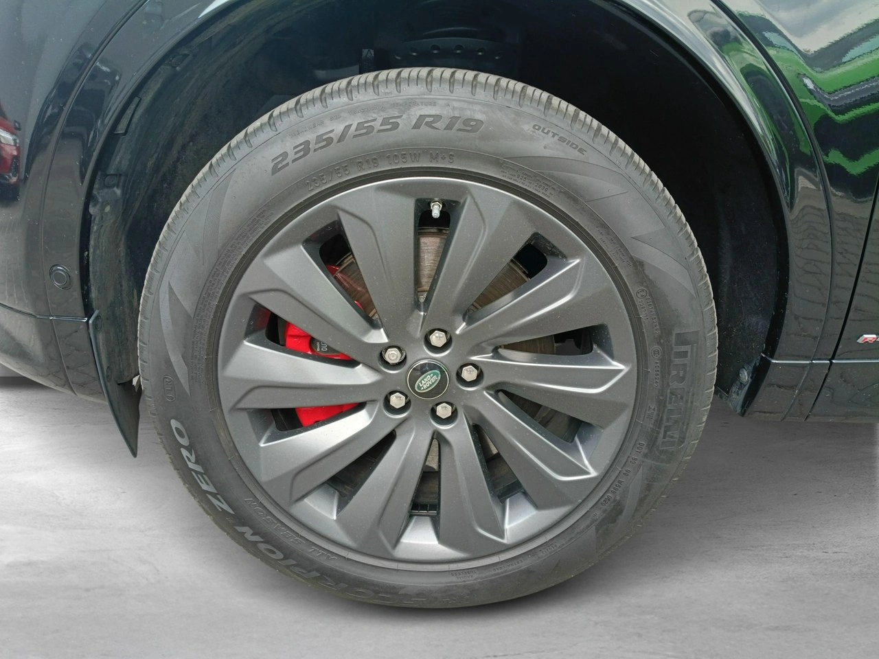 Land Rover Discovery Sport - Zdjęcie 15
