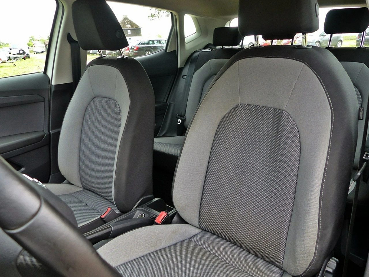 Seat Ibiza - Zdjęcie 19