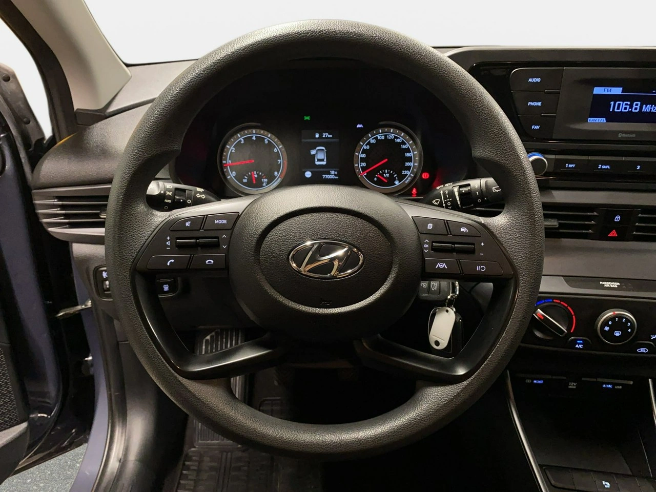 Hyundai i20 - Zdjęcie 18
