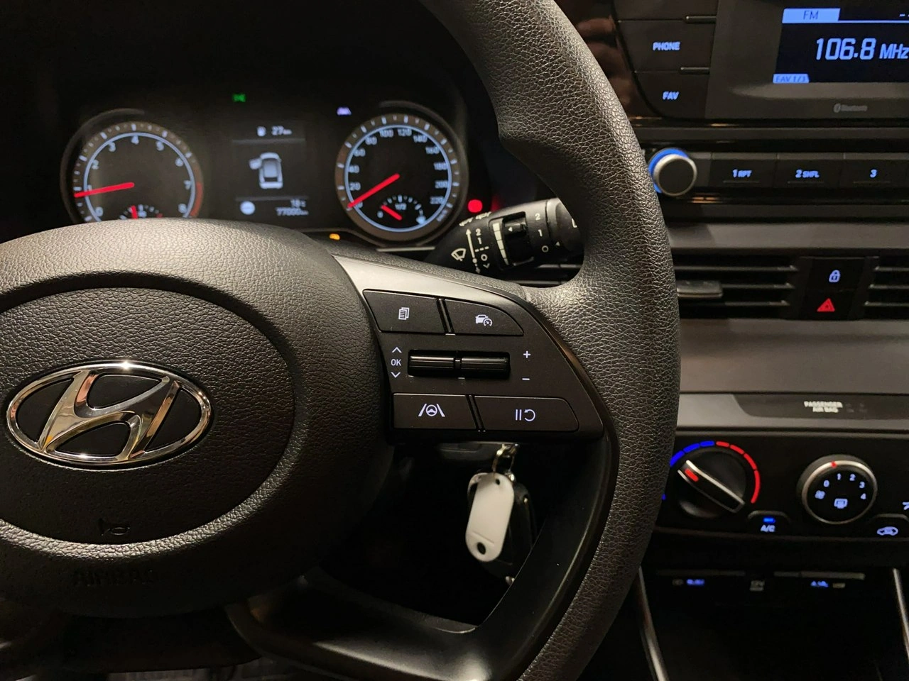 Hyundai i20 - Zdjęcie 20