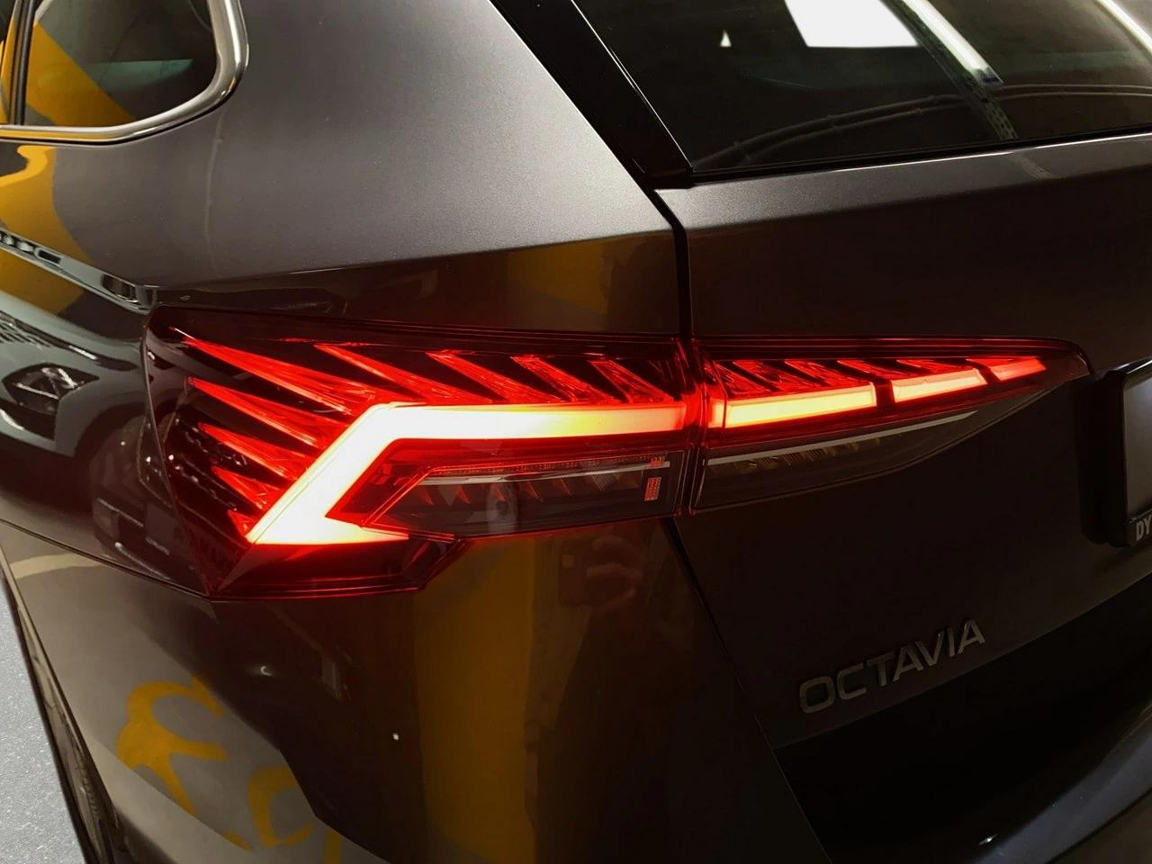 Skoda Octavia - Zdjęcie 10