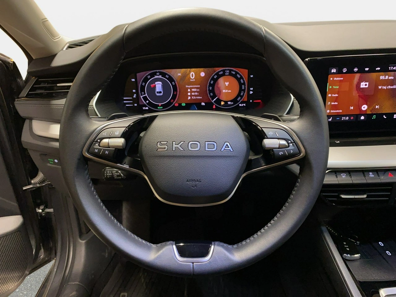 Skoda Octavia - Zdjęcie 19