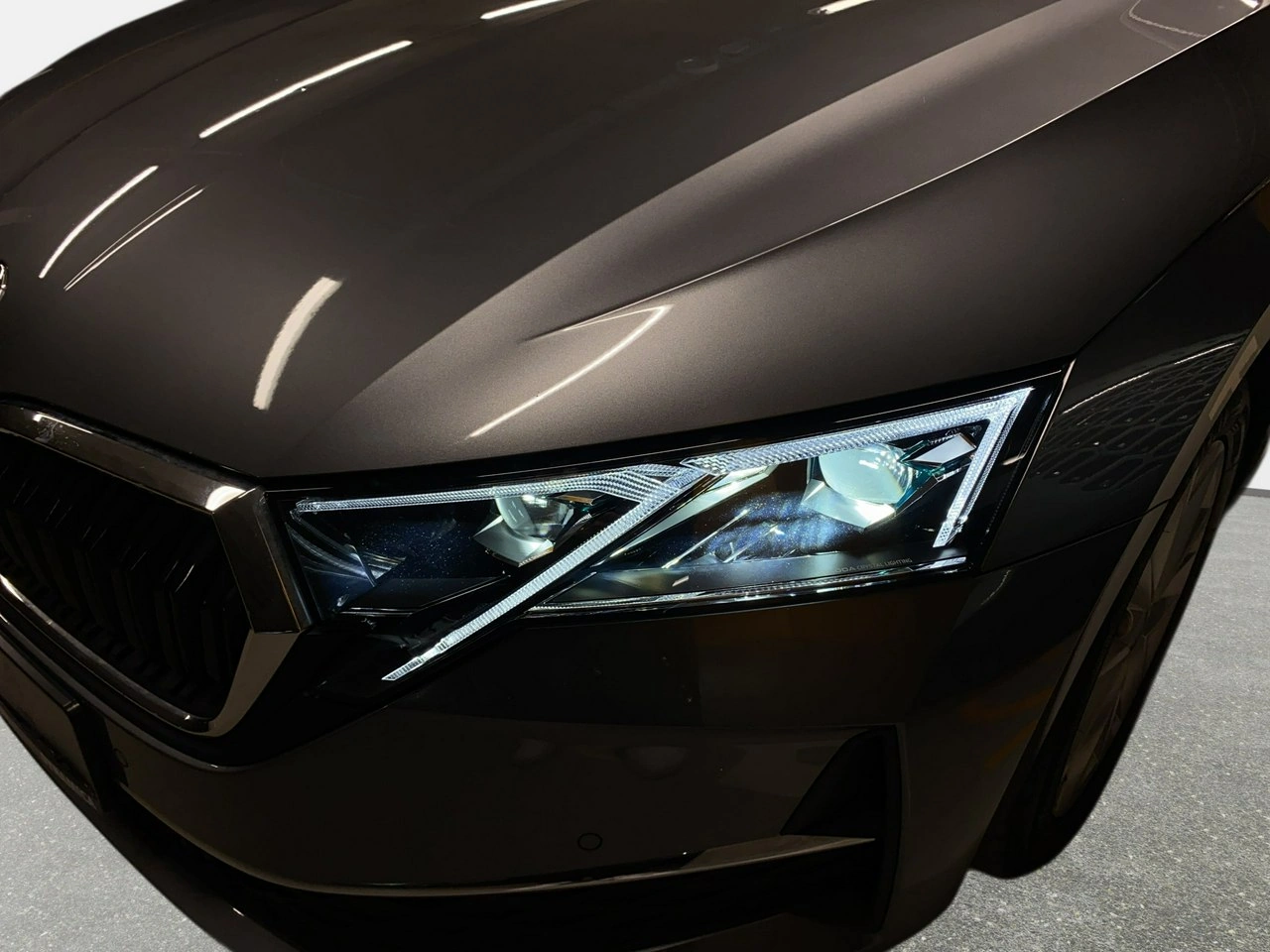 Skoda Octavia - Zdjęcie 8