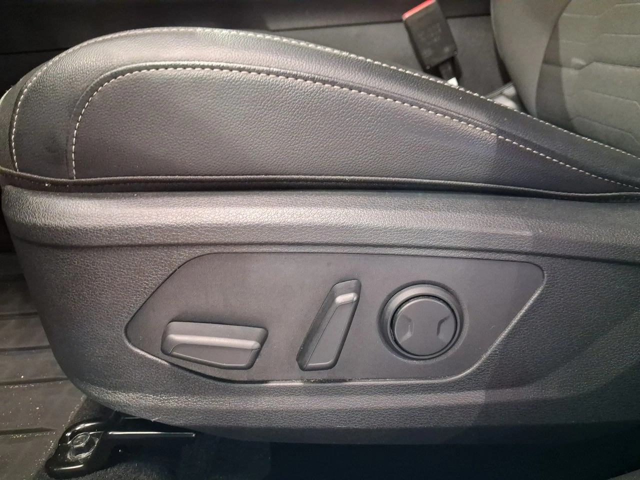 Kia Sportage - Zdjęcie 12