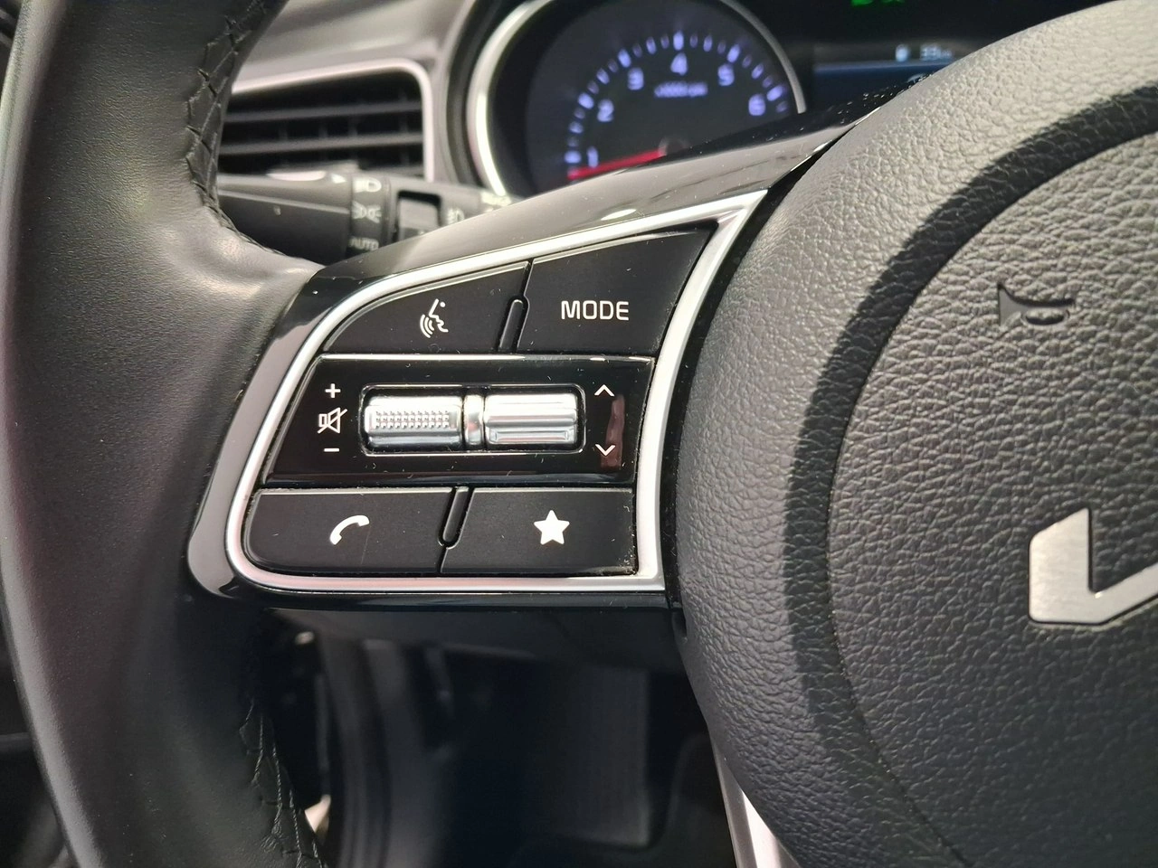 Kia XCeed - Zdjęcie 10