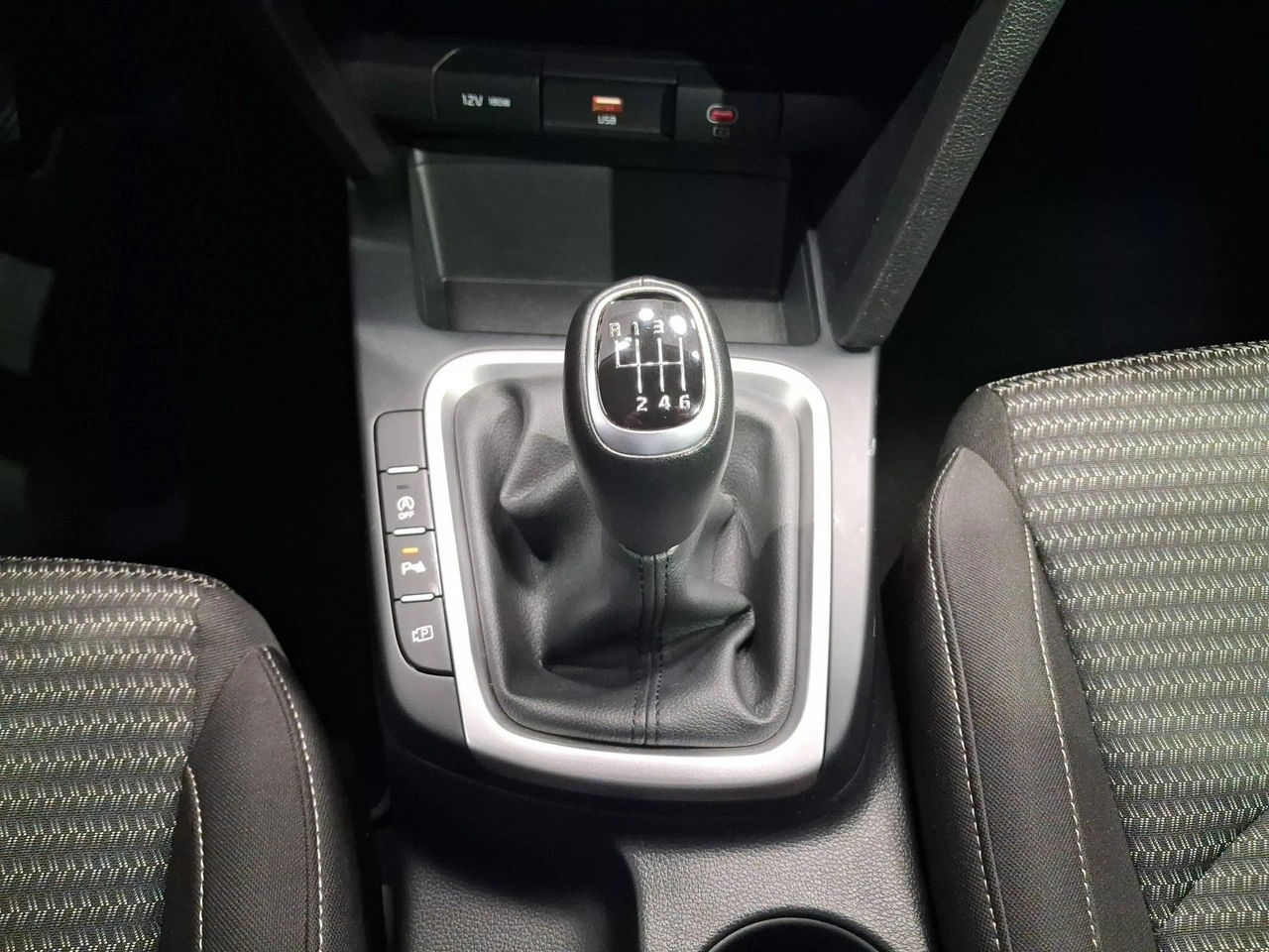 Kia XCeed - Zdjęcie 16