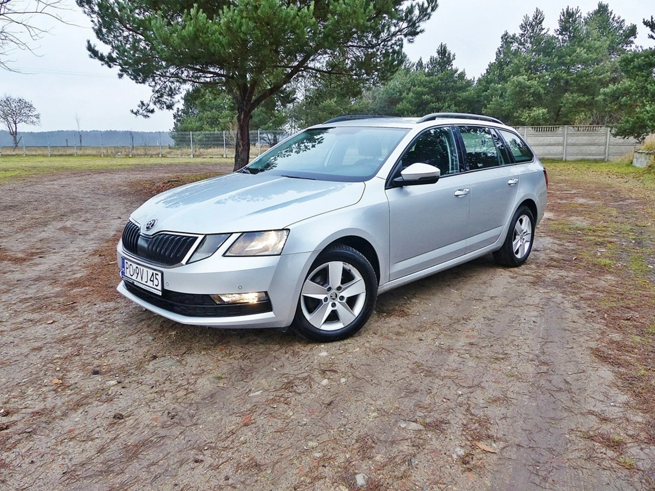 Skoda Octavia - Zdjęcie 14
