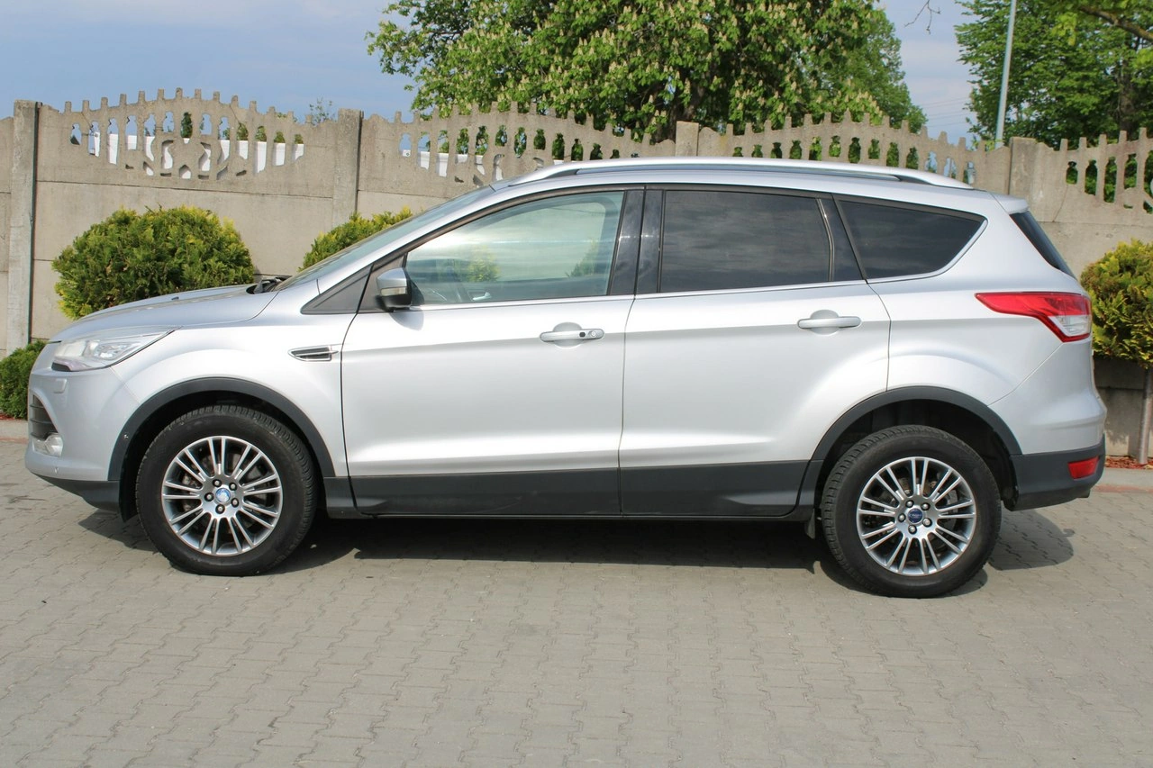 Ford Kuga - Zdjęcie 9