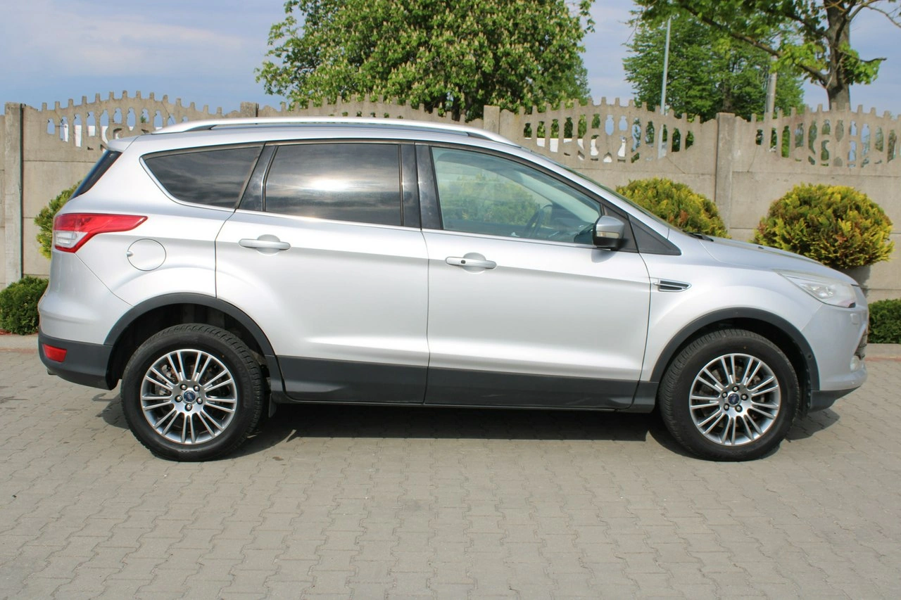Ford Kuga - Zdjęcie 10
