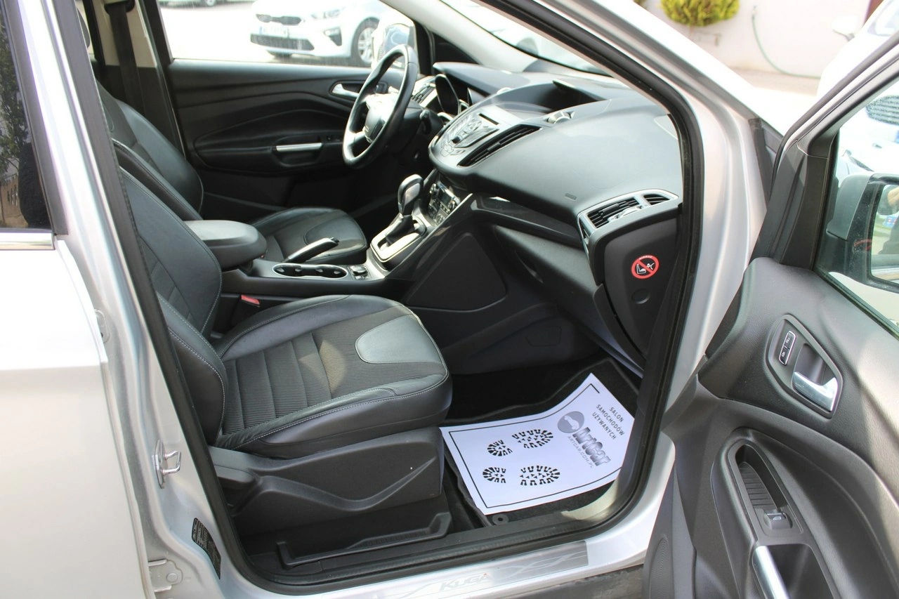 Ford Kuga - Zdjęcie 29