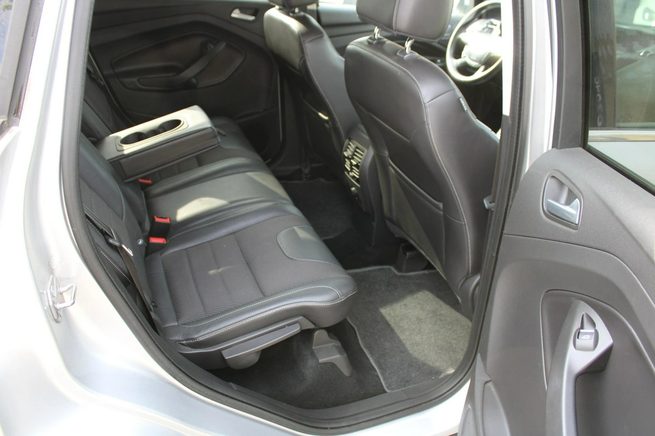 Ford Kuga - Zdjęcie 31