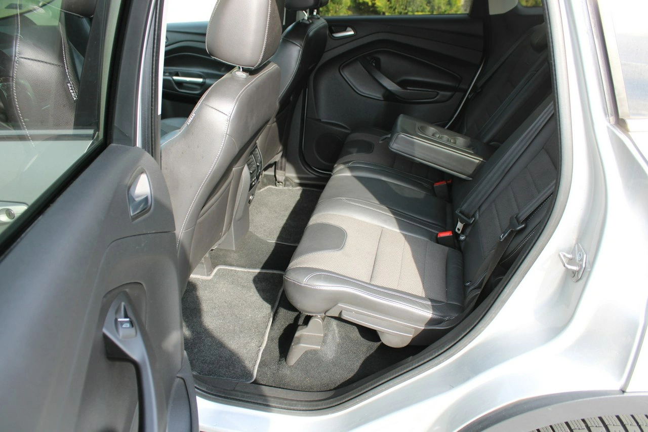 Ford Kuga - Zdjęcie 32