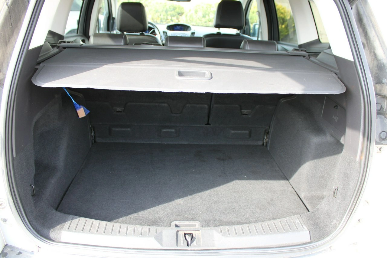 Ford Kuga - Zdjęcie 35