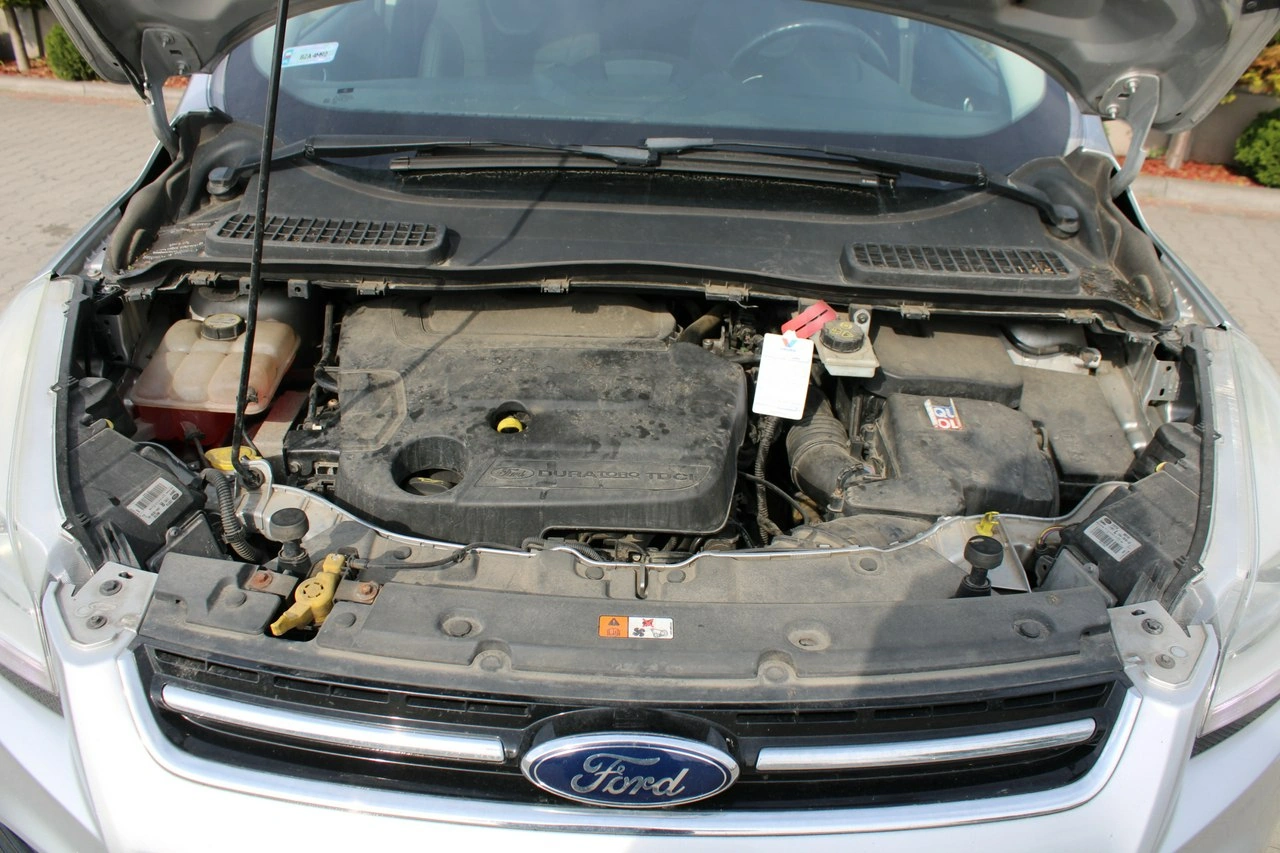 Ford Kuga - Zdjęcie 39