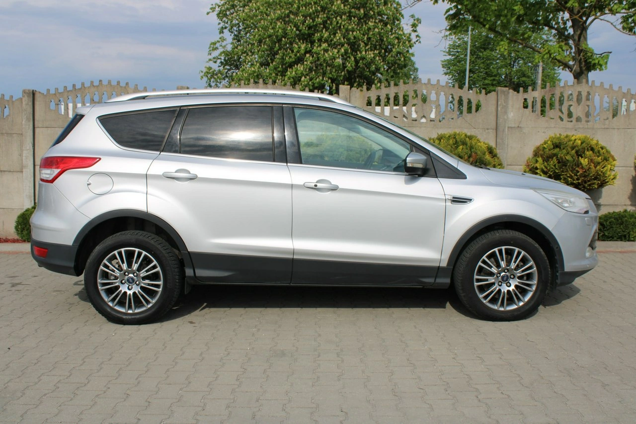Ford Kuga - Zdjęcie 4