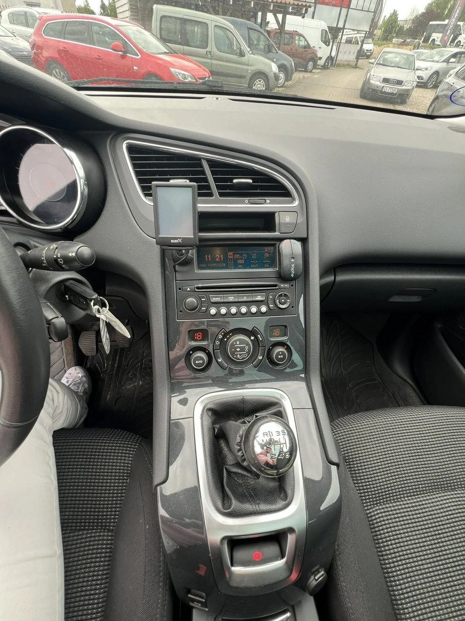Peugeot 5008 - Zdjęcie 16