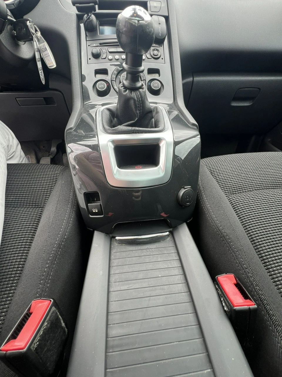 Peugeot 5008 - Zdjęcie 17