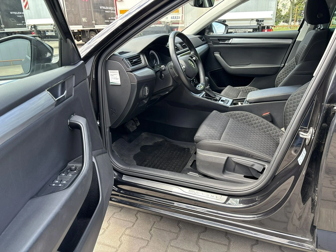Skoda Superb - Zdjęcie 9