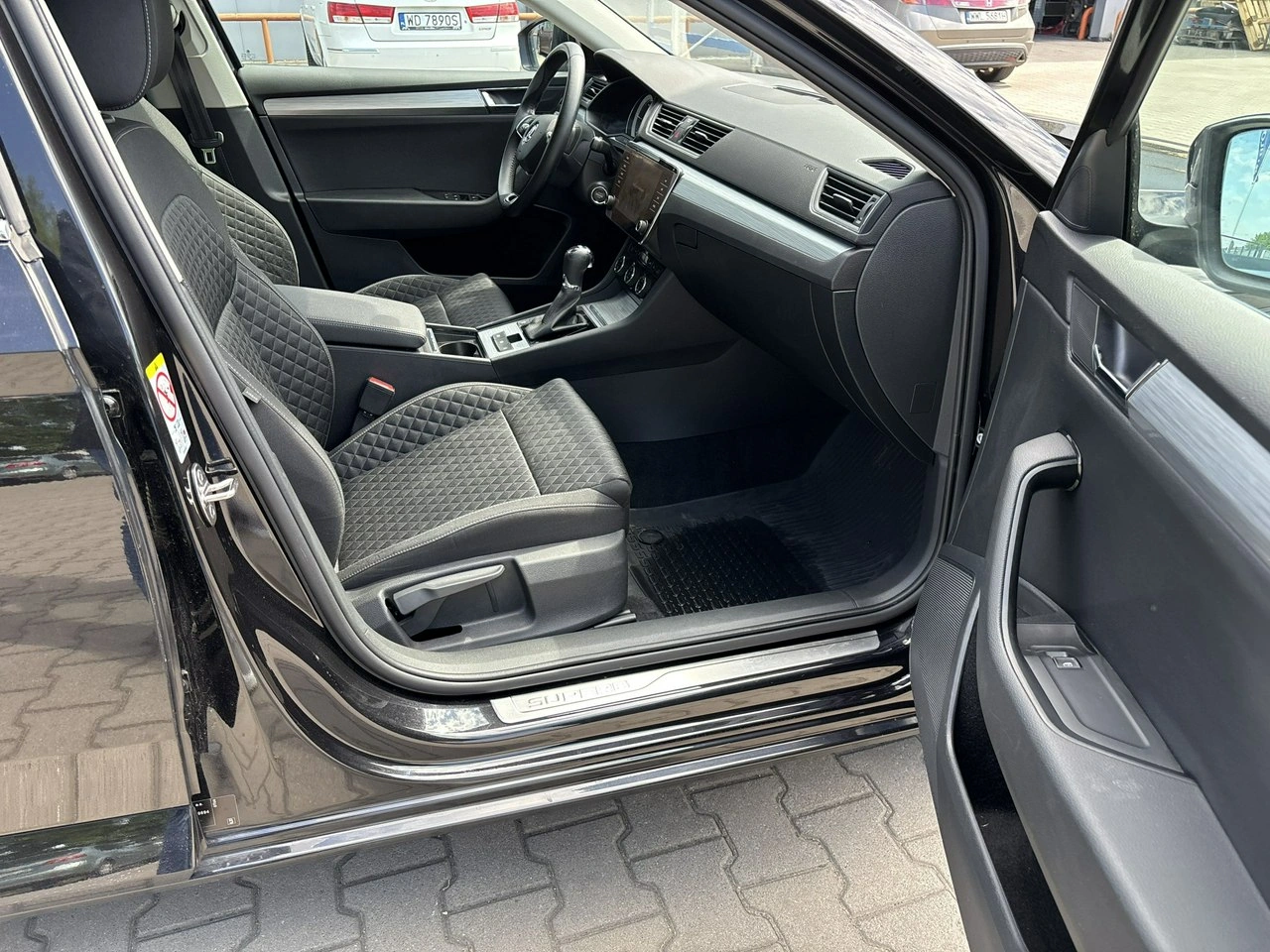 Skoda Superb - Zdjęcie 16