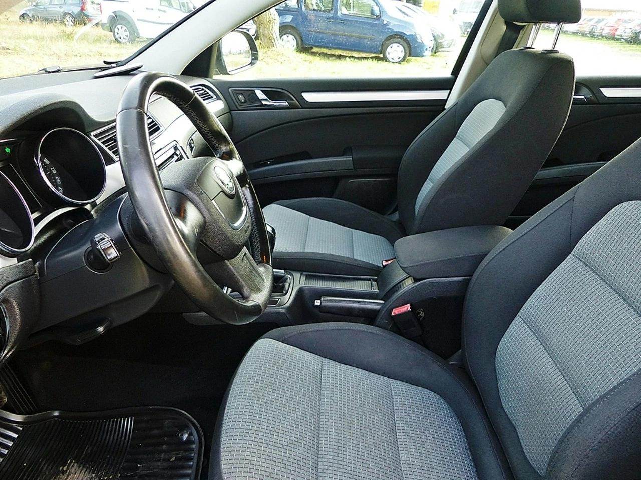 Skoda Superb - Zdjęcie 18