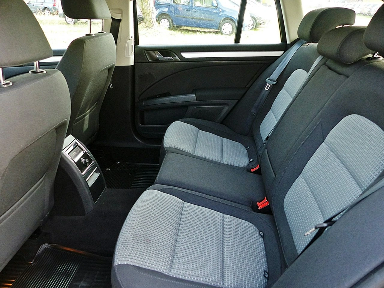 Skoda Superb - Zdjęcie 21