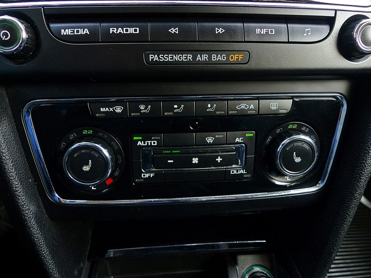 Skoda Superb - Zdjęcie 32