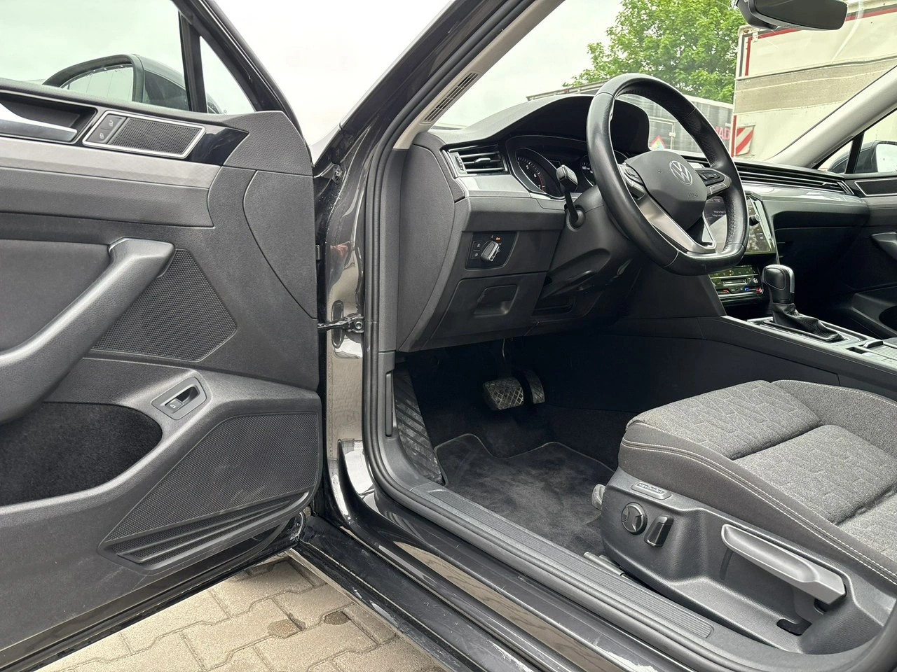 Volkswagen Passat - Zdjęcie 9