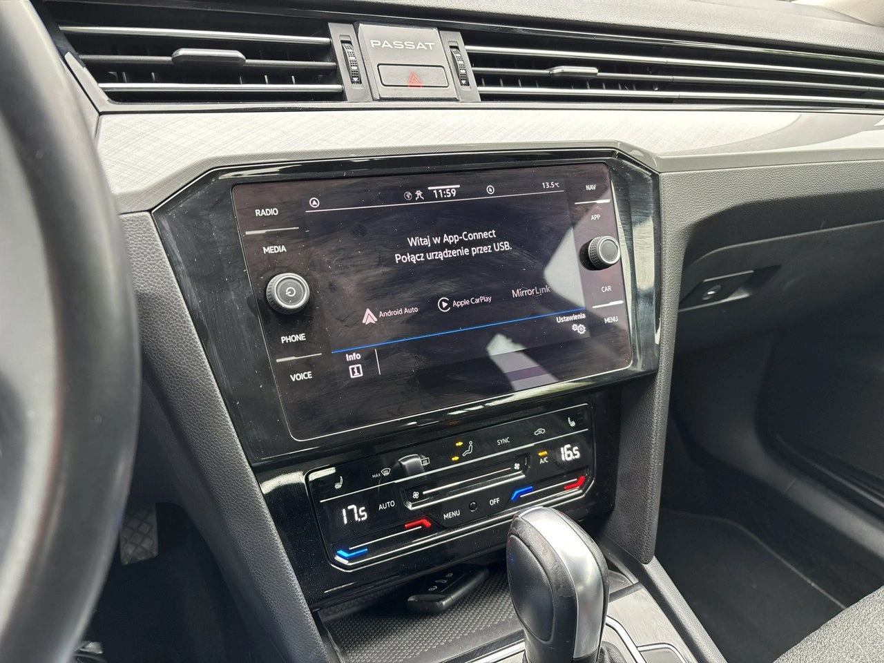 Volkswagen Passat - Zdjęcie 16