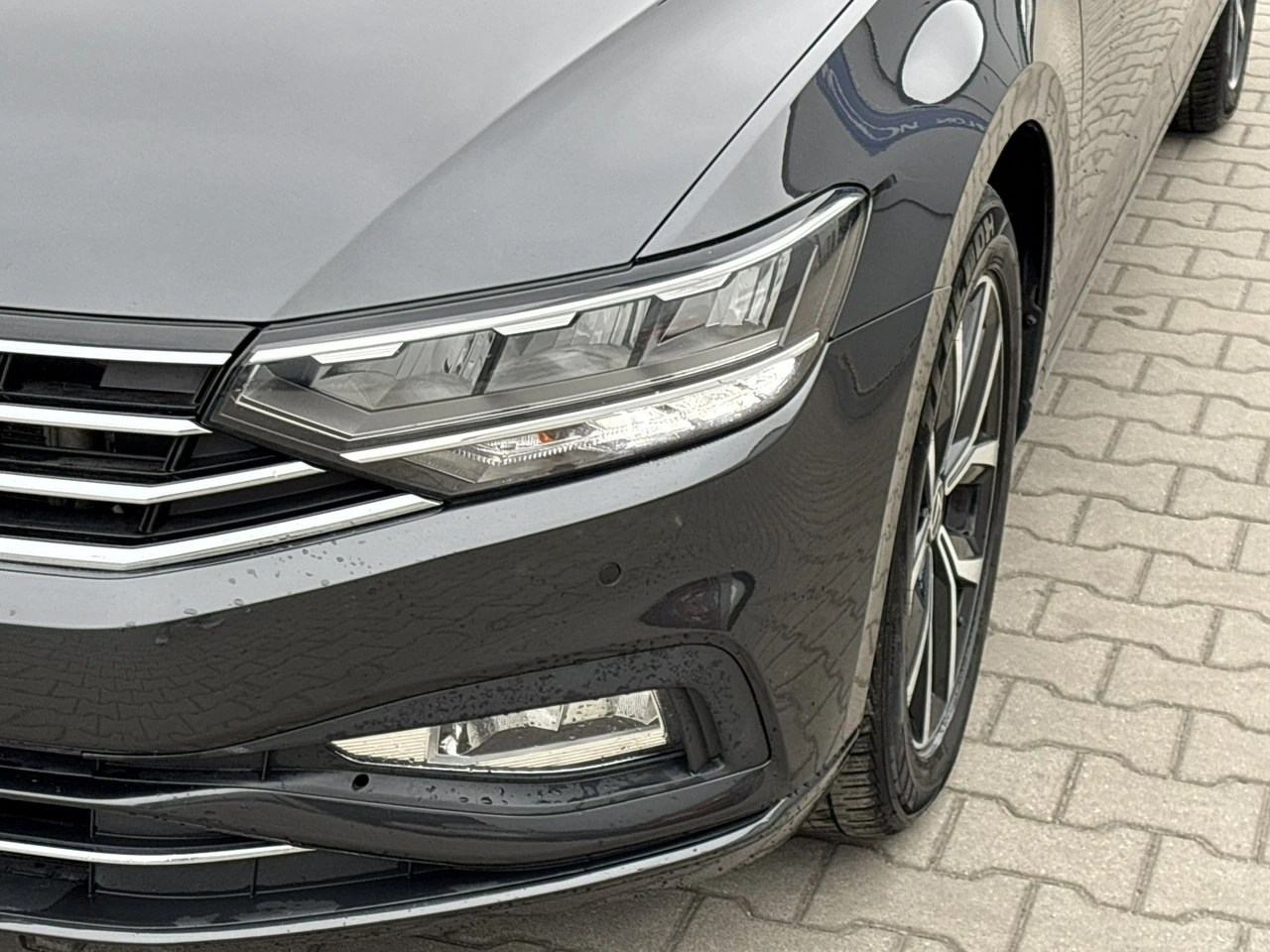 Volkswagen Passat - Zdjęcie 8