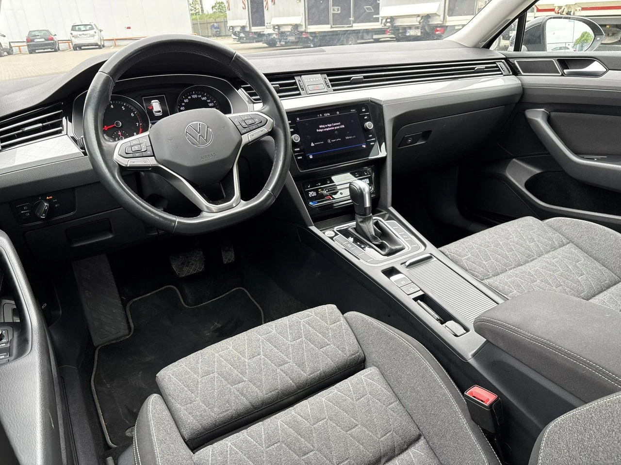 Volkswagen Passat - Zdjęcie 11