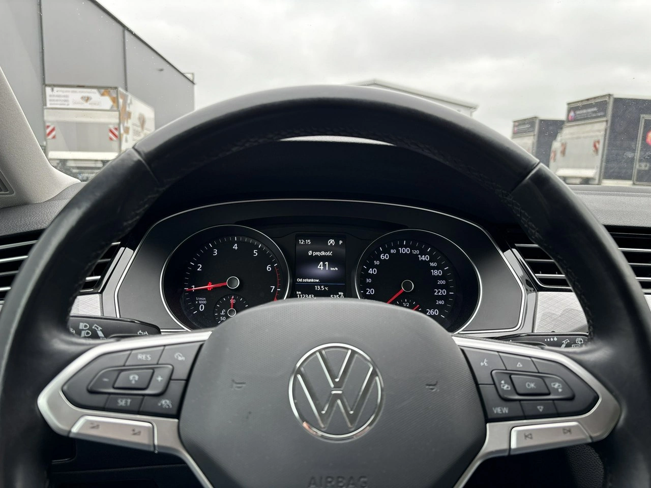 Volkswagen Passat - Zdjęcie 17