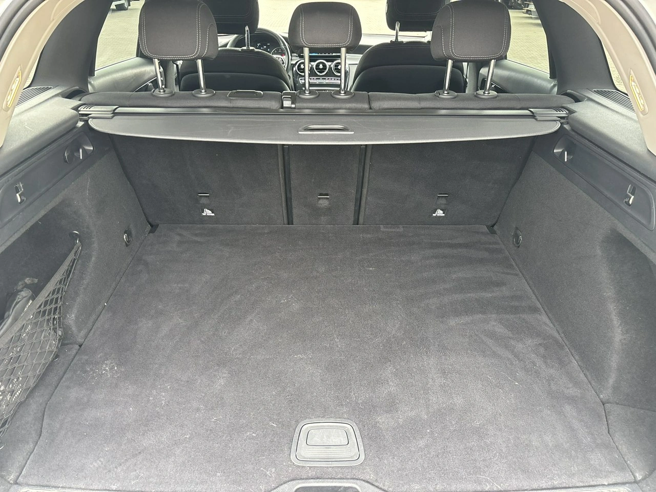 Mercedes GLC 200 - Zdjęcie 13