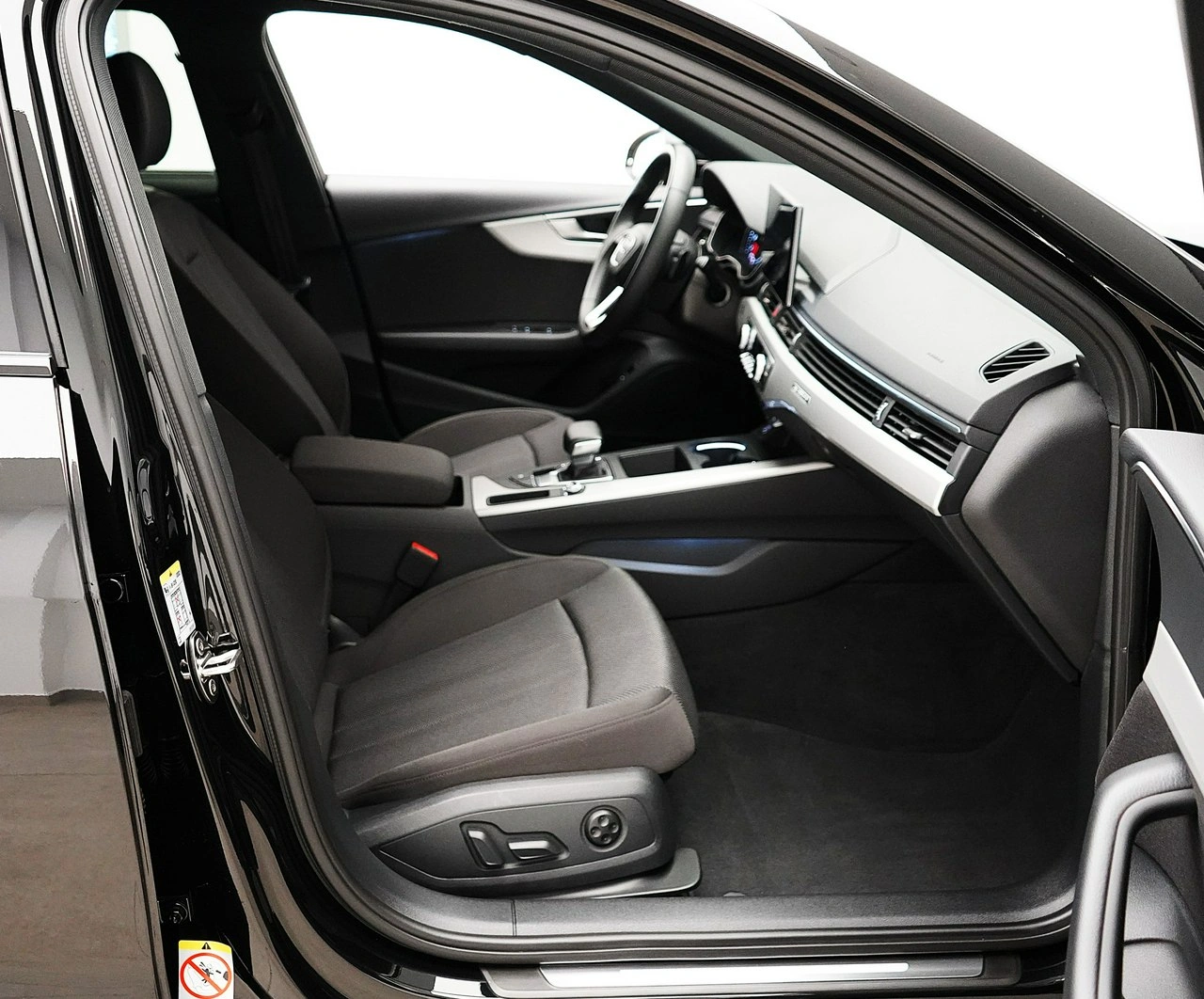 Audi A4 - Zdjęcie 17