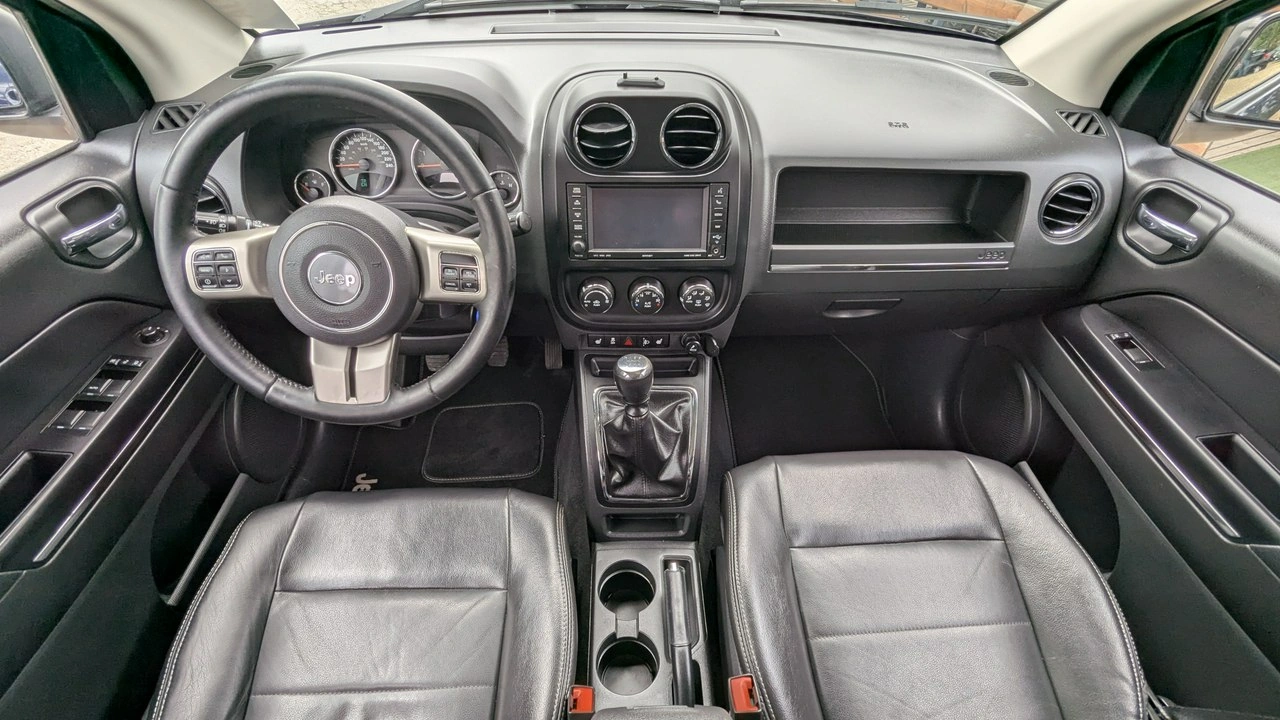 Jeep Compass - Zdjęcie 20