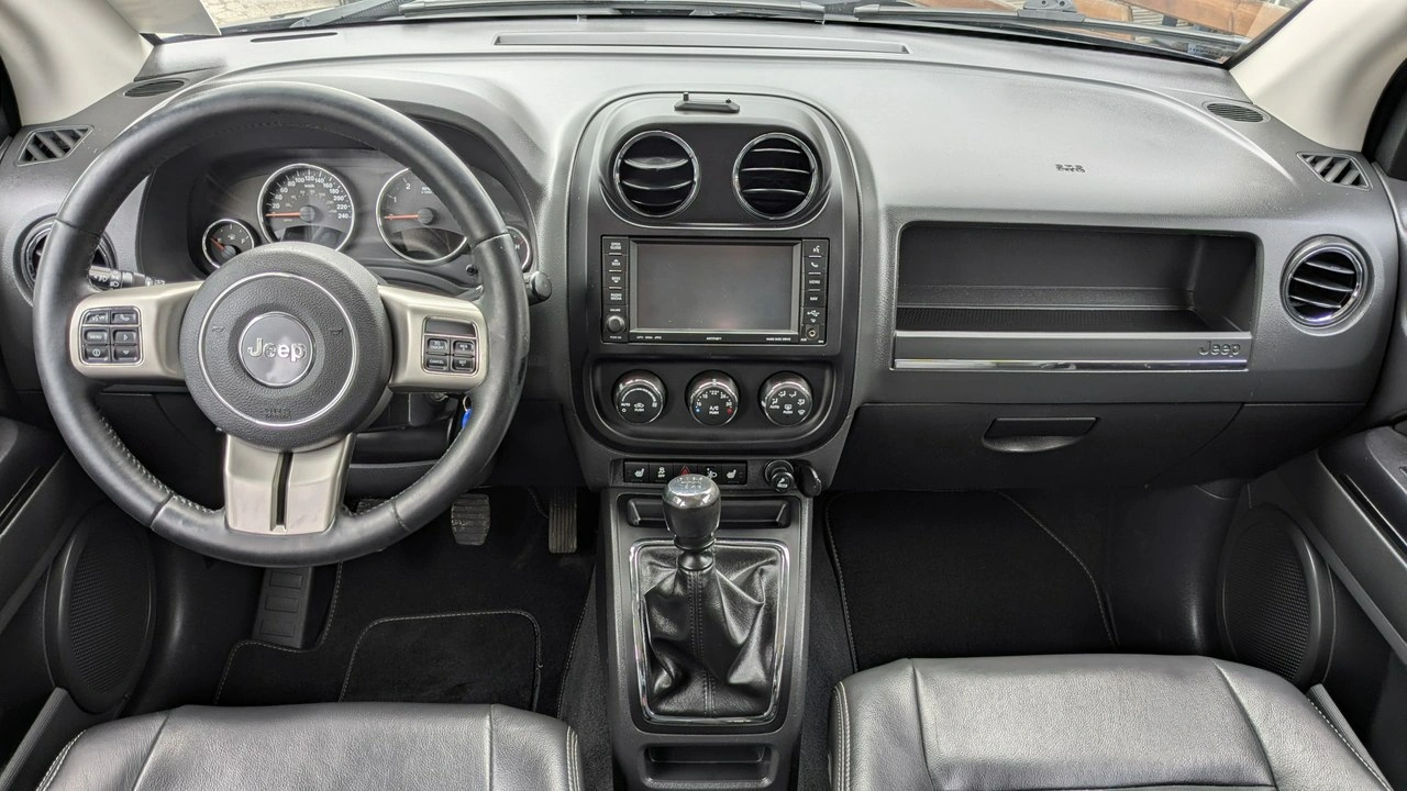Jeep Compass - Zdjęcie 24