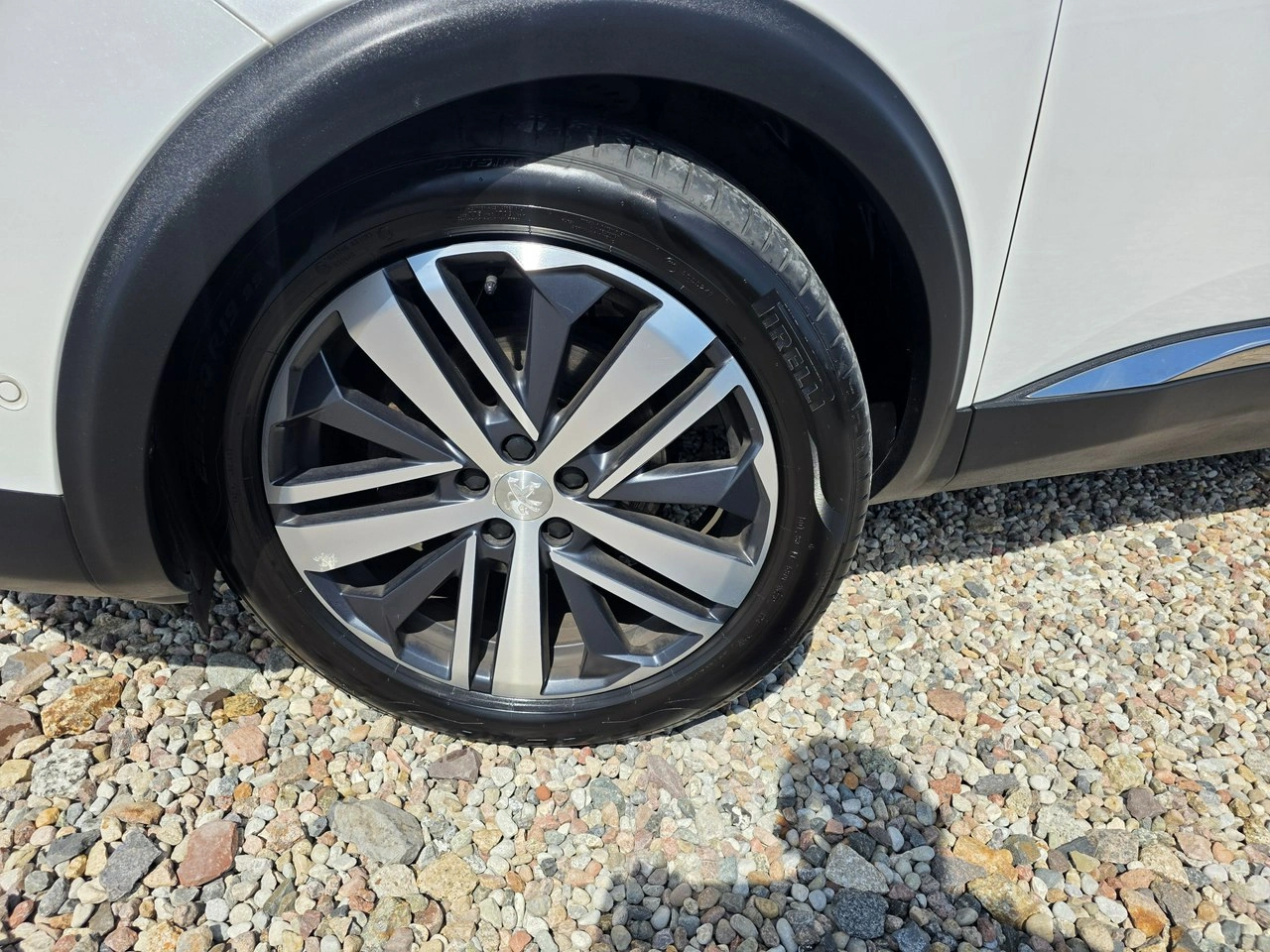 Peugeot 3008 - Zdjęcie 18