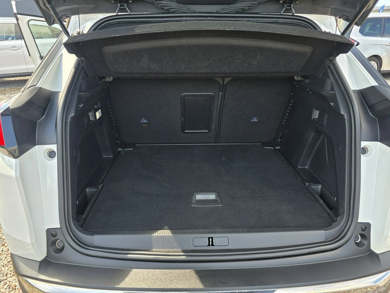 Peugeot 3008 - Zdjęcie 23