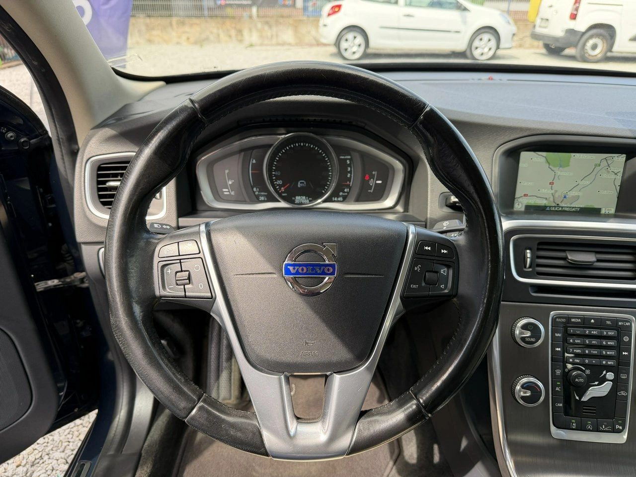Volvo S60 - Zdjęcie 16