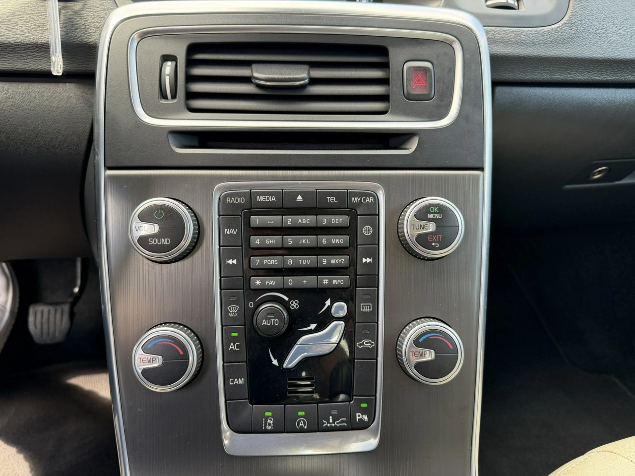 Volvo S60 - Zdjęcie 23