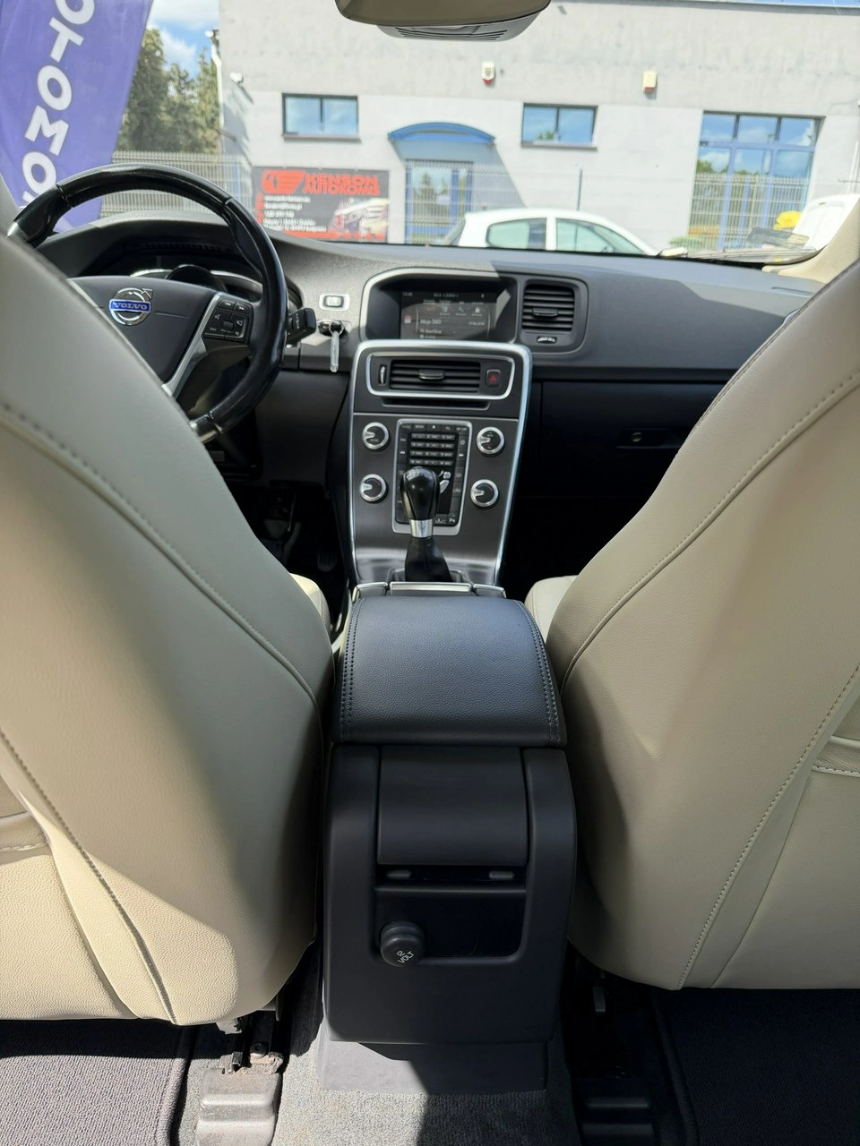 Volvo S60 - Zdjęcie 32