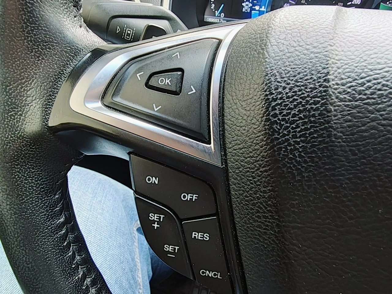 Ford Edge - Zdjęcie 13
