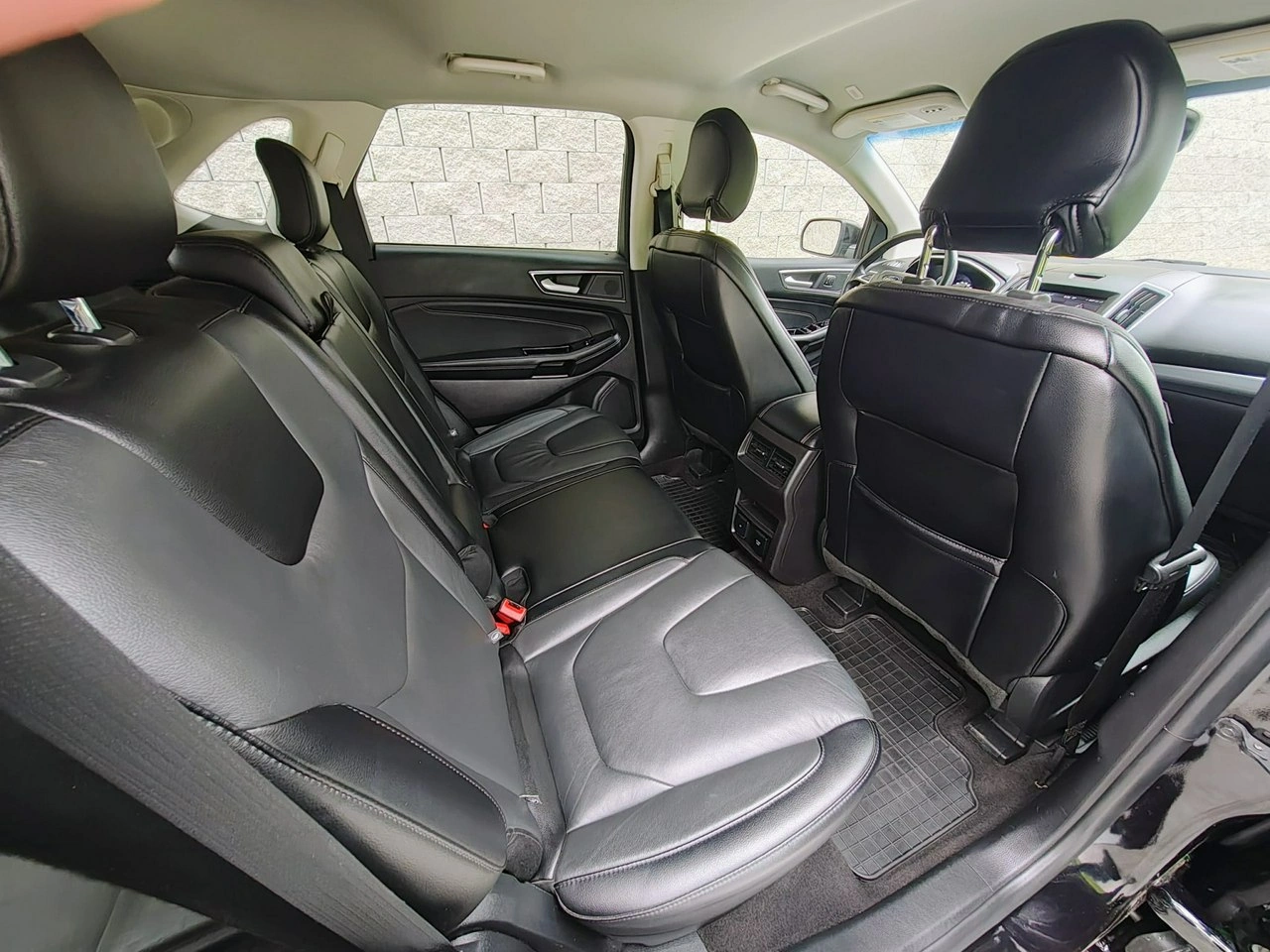 Ford Edge - Zdjęcie 18