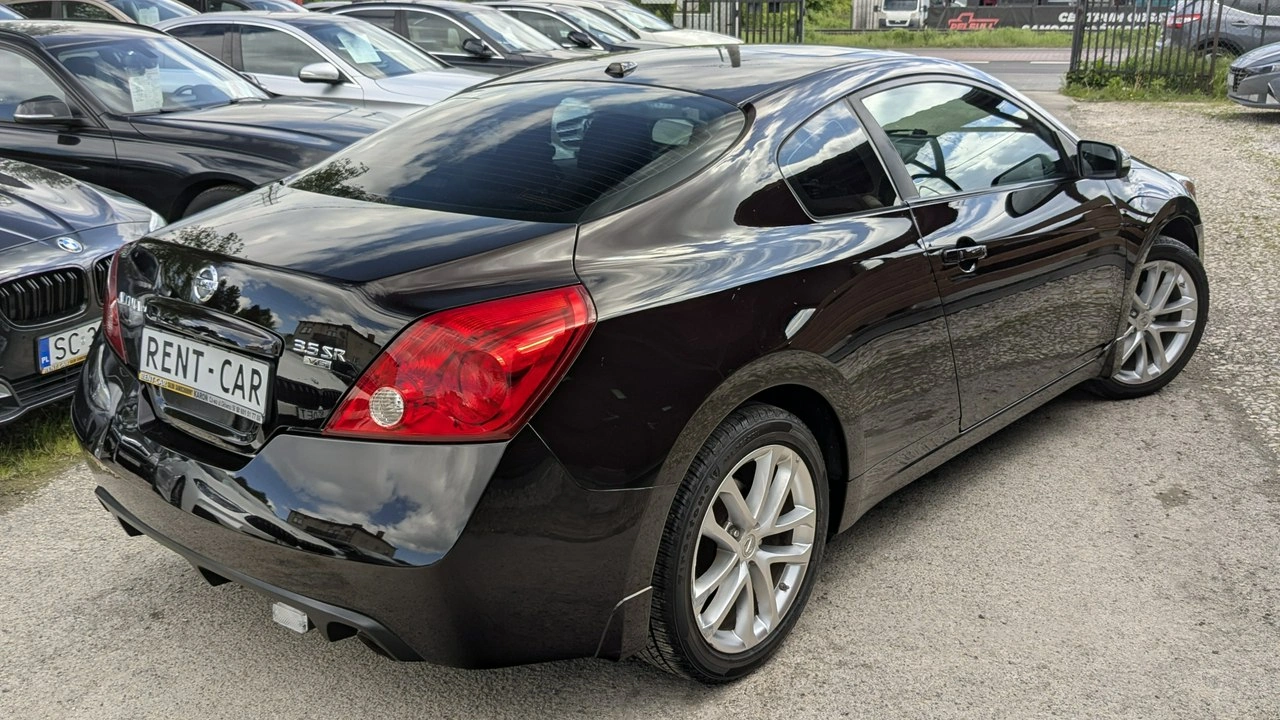 Nissan Altima - Zdjęcie 10